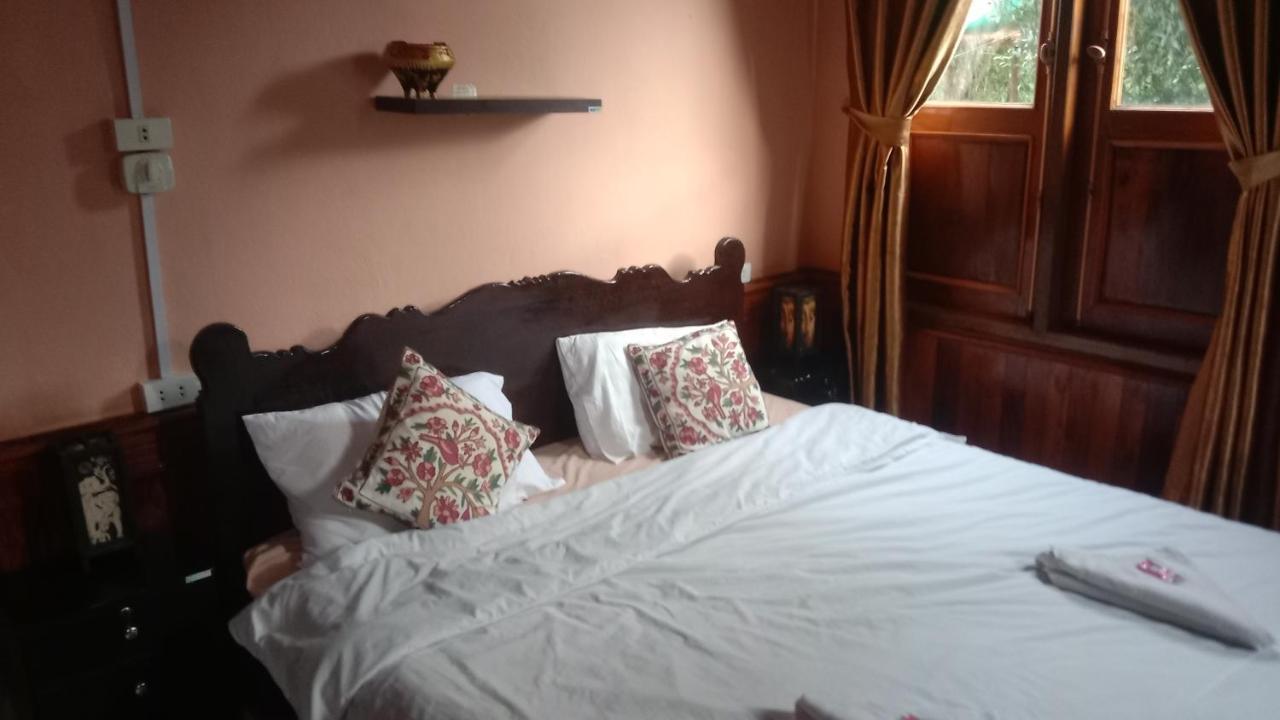 Pukyo Bed And Breakfast Belgian Lao Ban Nangoy Dış mekan fotoğraf