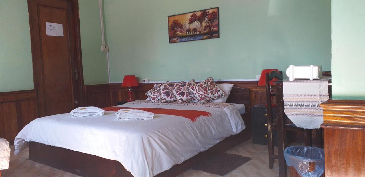 Pukyo Bed And Breakfast Belgian Lao Ban Nangoy Dış mekan fotoğraf